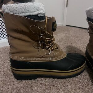 Western Chief Men's Black and Brown Snow Boots